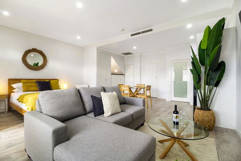 Enjoy Bayside Life At Stylish Studio Close To City - Gold Coast 4U 0