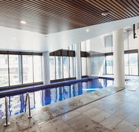 Entire Apartment-South Bank Luxe-Mater Hospital-Heated Pool-Netflix-WIFI-Gabba - Gold Coast 4U