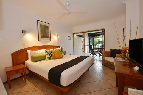 Escape Studio@Hibiscus - Accommodation Gold Coast 0