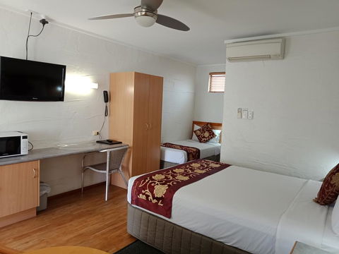 Espana Motel - Gold Coast 4U 2