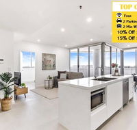 ESQ Astonishing 3BD Apartment 1 min from Train Station - Accommodation Gold Coast