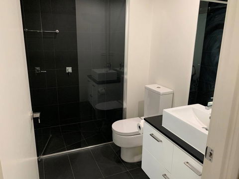 Essendon Apartments - Accommodation Gold Coast 3