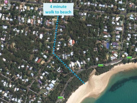 EVERGREEN BEACH HOUSE - Accommodation Gold Coast 3