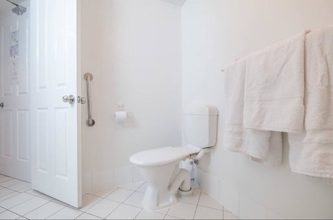 Fabulous Kangaroo Point 3 Bedroom Apartment - Accommodation Gold Coast 2