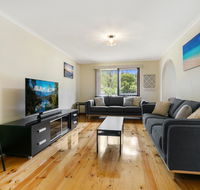 Family Getaway - Walk to Bay Beach - Gold Coast 4U