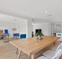 Family holiday paradise - new modern beach house - Accommodation Gold Coast