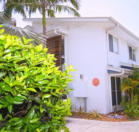 FANTASTIC HOLIDAY UNIT IN A PERFECT LOCATION - Gold Coast 4U