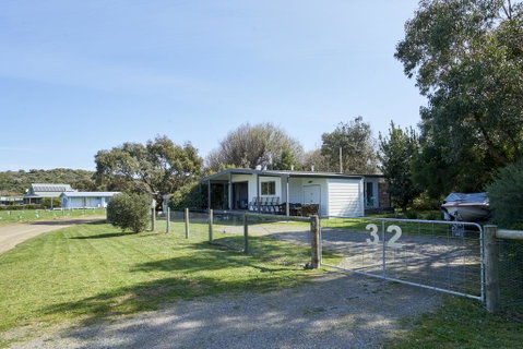Far View - Accommodation Gold Coast 3