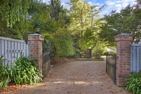 FARCRY - Accommodation Gold Coast 0