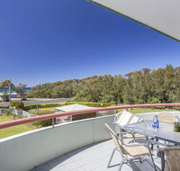 Fathoms 17 - Mollymook ALL LINEN PROVIDED - Gold Coast 4U