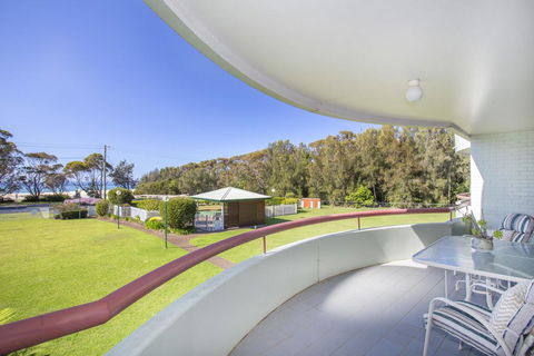 Fathoms 9 - Mollymook - Gold Coast 4U 0