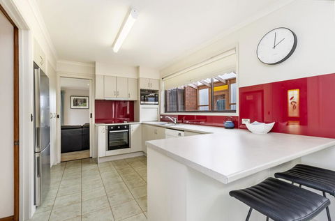 Fauxs Den - Accommodation Gold Coast 3