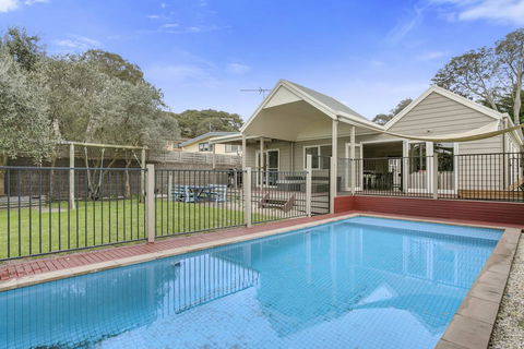 Fern Beach House - Accommodation Gold Coast 0