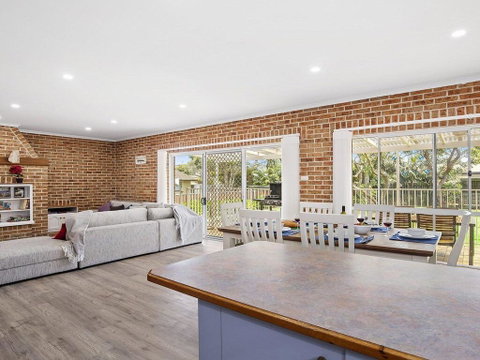Fern Way Beach House - 70m To Beach - Accommodation Gold Coast 1