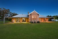 Book Canyonleigh Accommodation Vacations Accommodation Gold Coast Accommodation Gold Coast