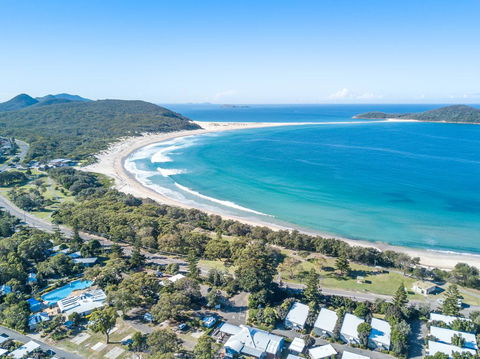 Fingal Bay Holiday Park - Gold Coast 4U 0