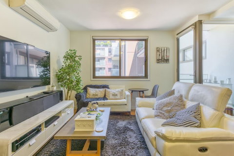 Fitzroy Lifestyle 1 Bed With Pool, Spa, Sauna & Gym - Accommodation Gold Coast 2