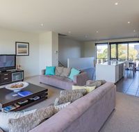 Five Shell - Accommodation Gold Coast