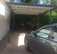 Flat in heart of Griffith - Gold Coast 4U