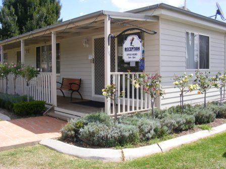 Fossickers Tourist Park - Gold Coast 4U 1