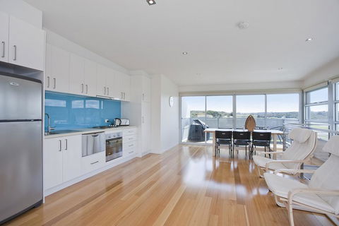 Four Kings Apartment - Deluxe 2br #3 - Gold Coast 4U 0
