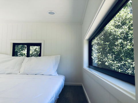 Francisco D'Anconia Tiny House - Accommodation Gold Coast 2