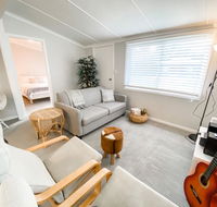 Frangipani Cottage - Gold Coast 4U