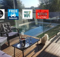 Frankston Hilltop Retreat - Gold Coast 4U