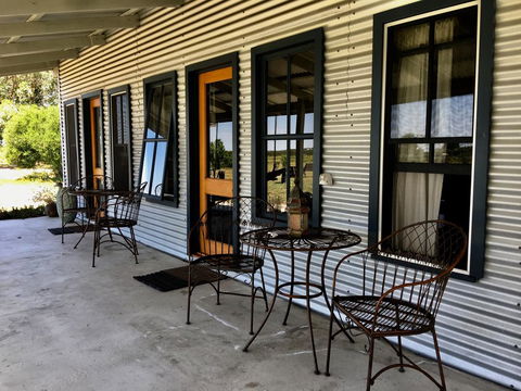 French Island Cottage - Accommodation Gold Coast 2