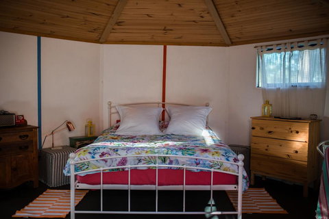 Funky Yurt On Acreage - Accommodation Gold Coast 0