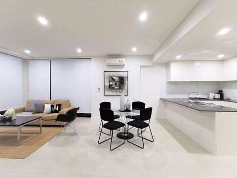 G02 Courtyard Apartment - Accommodation Gold Coast 2
