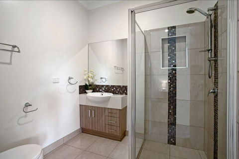 GALBRAITH BEACH STUDIO 2 - 1 Gold Coast 2