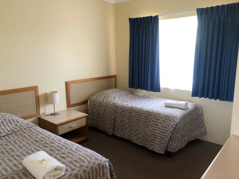 Gale Street Motel & Villas - Accommodation Gold Coast 3