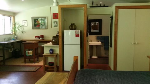 Garden Studio - 1 Gold Coast 3