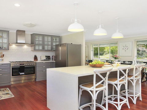 Garland Park - 3 Night Weekends For Price Of 2 - Accommodation Gold Coast 0