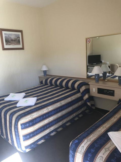 Gateway Motor Inn - Accommodation Gold Coast 2