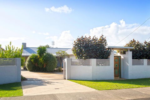 GIFFORD HOUSE - Gold Coast 4U 1
