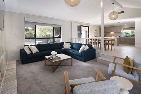 GIFFORD HOUSE - Gold Coast 4U 3