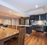 Gippsland Twelve-Spacious and Central with off street parking - Accommodation Gold Coast