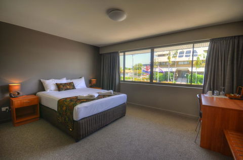Gladstone Reef Hotel Motel - Accommodation Gold Coast 3
