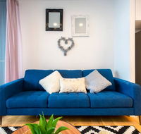 Glamorous RiverView Spacious 1BR - Gold Coast 4U