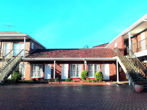 Glen Inn - Accommodation Gold Coast 0