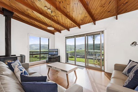 Glen Tara Cottage - Accommodation Gold Coast 0