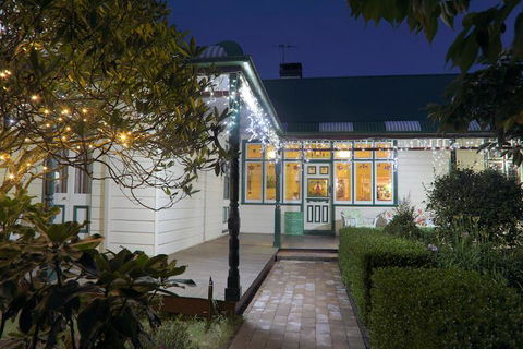 Glenella Guesthouse - Accommodation Gold Coast 0