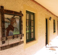Goat Square Cottages - Gold Coast 4U