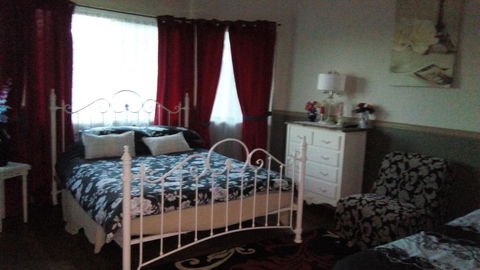GOLDEN LACE B&B - Gold Coast 4U 1