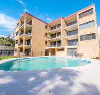 Golden Shores Unit 3 21 Landsborough Parade - Accommodation Gold Coast