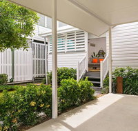 Gorgeous Cottage Close to the City - Accommodation Gold Coast