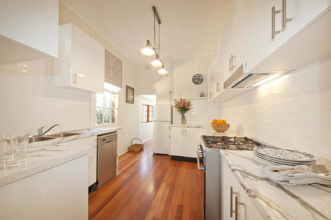 Grand Historical Terrace At The Rocks - 1 Gold Coast 1