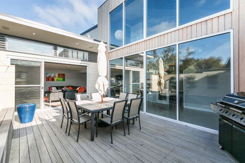 Grandview Luxury 11 - Accommodation Gold Coast 2